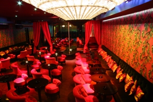 The atmosphere of P1 nightclub, Budapest